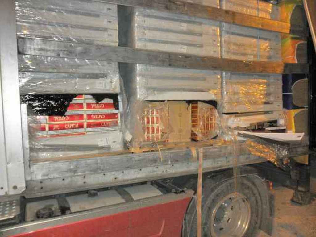 Εντοπισμός μεγάλης ποσότητας λαθραίων τσιγάρων στην Ηγουμενίτσα